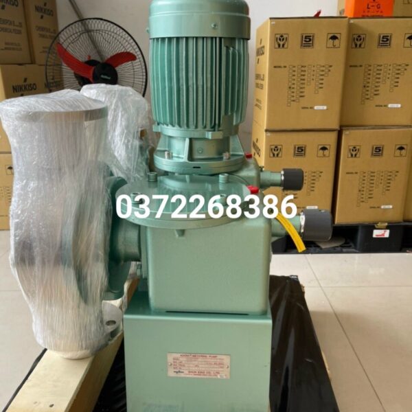 Bơm định lượng hóa chất Nikkiso AHB