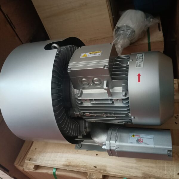 Máy thổi khí con sò 2 tầng cánh SAVERTI SB720-7500S2