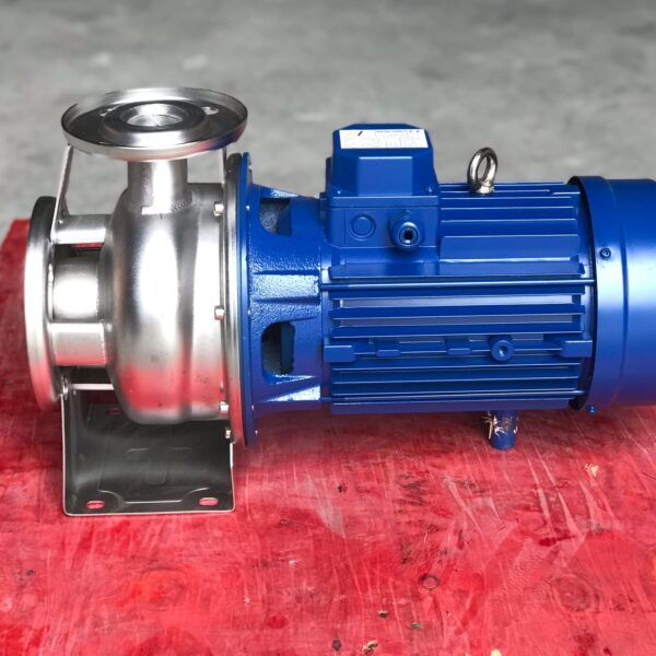 Bơm ly tâm đầu INOX HT 3M50-200/110