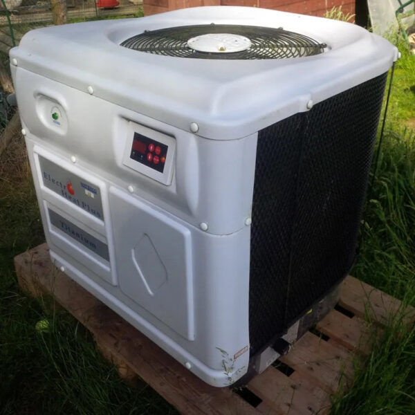 Bơm nhiệt Electroheat Plus 31 MKIII Waterco