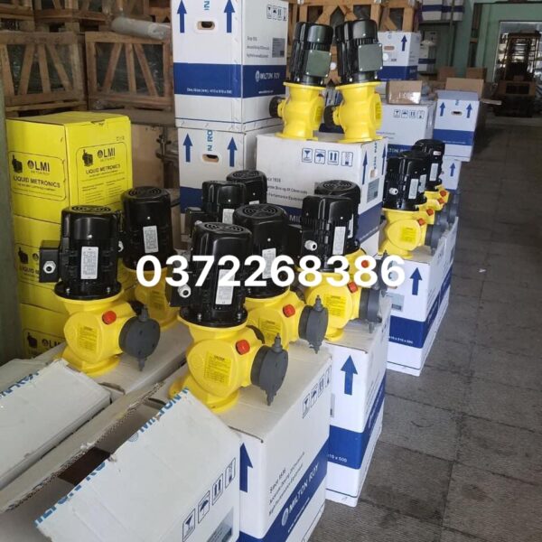 Bơm định lượng hóa chất Milton Roy GM