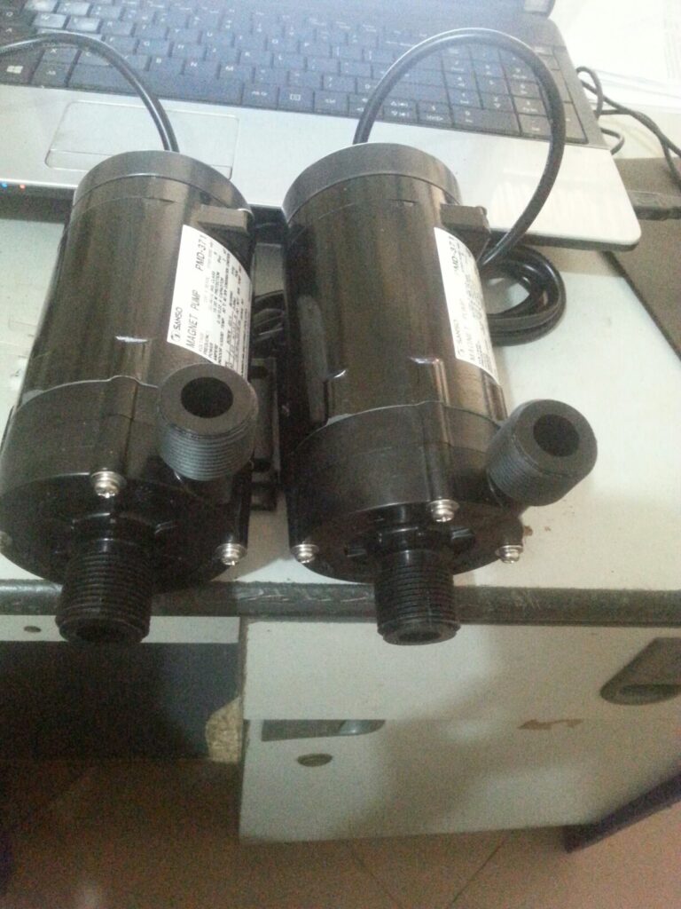 Bơm dẫn động từ ngành hóa chất