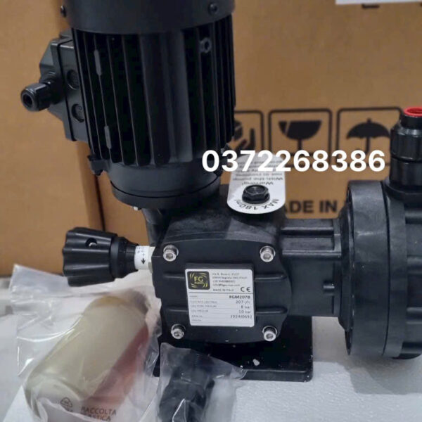 Bơm định lượng hóa chất FG FGM150B