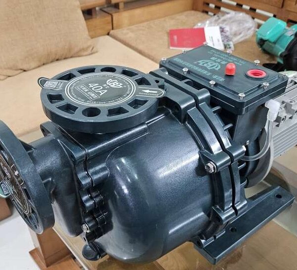 Bơm tự mồi hóa chất