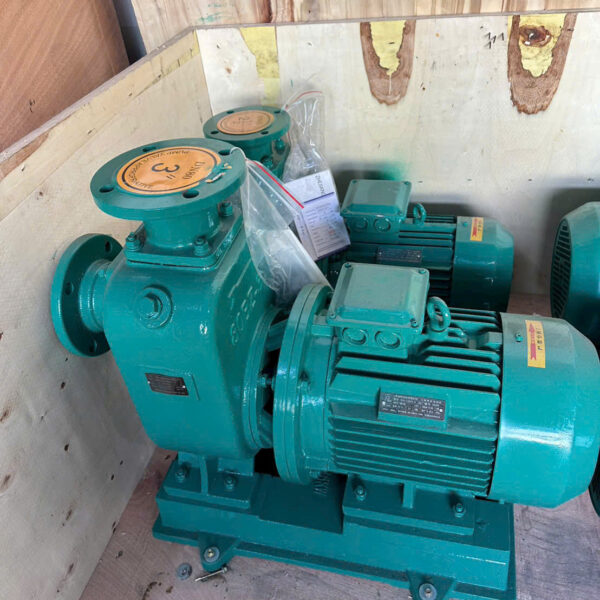 Máy bơm tự mồi cánh hở XQBY 65ZX25-40-5.5