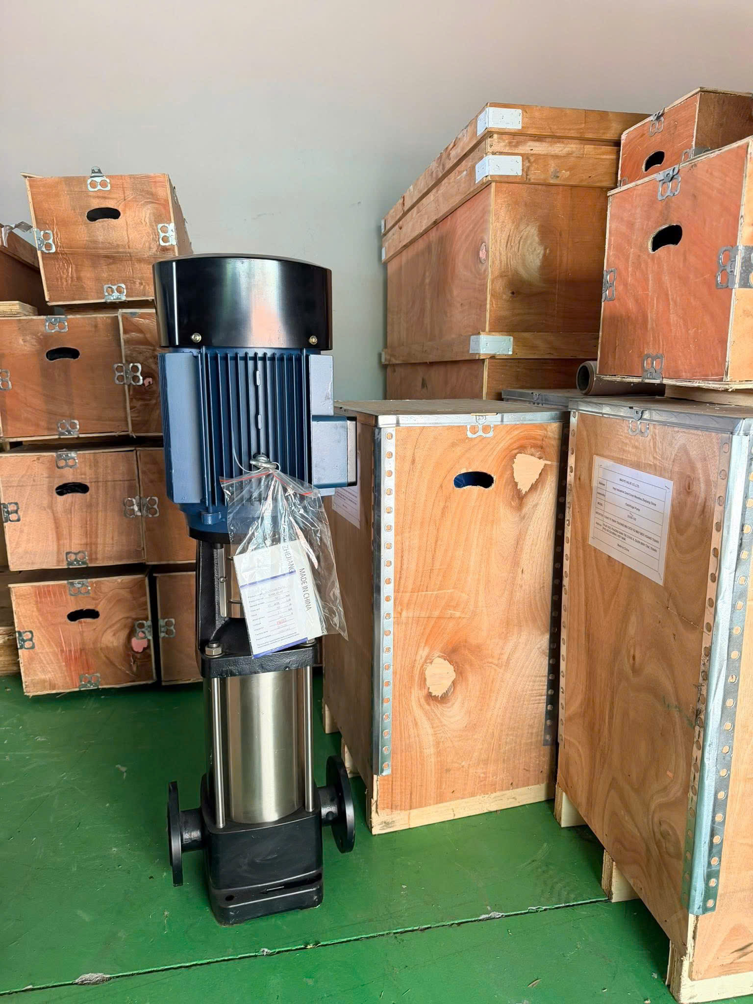 Máy bơm trục đứng OEM 50CDL12-80-5.5 Máy bơm trục đứng OEM 50CDL12-80-5.5